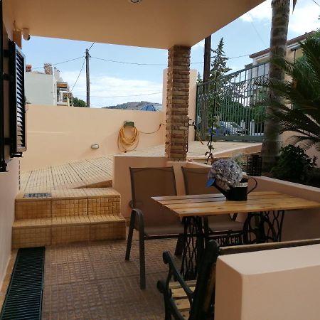 Petite Nafplio Sofos Apartment Экстерьер фото