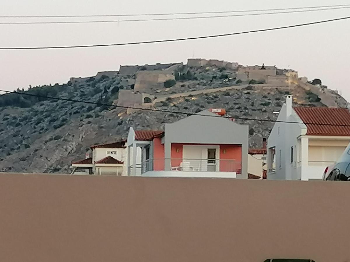 Petite Nafplio Sofos Apartment Экстерьер фото